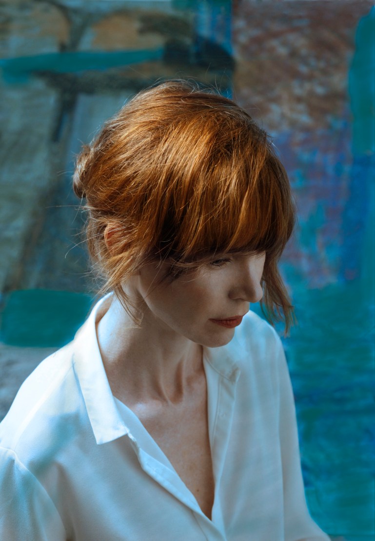 Versión del cuadro de Toulouse-Lautrec La pelirroja con blusa blanca, 1889_